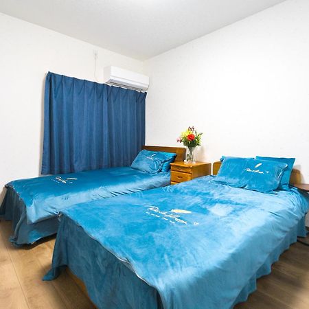 星夜屋: 1-Minute from Hanazono Station, Newly Renovated Osaka Exterior photo