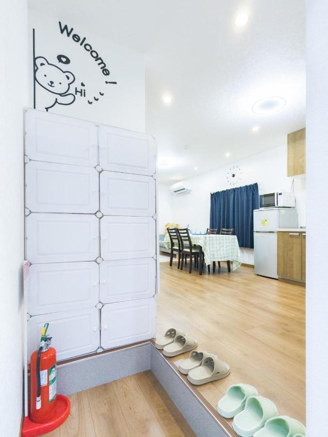 星夜屋: 1-Minute from Hanazono Station, Newly Renovated Osaka Exterior photo