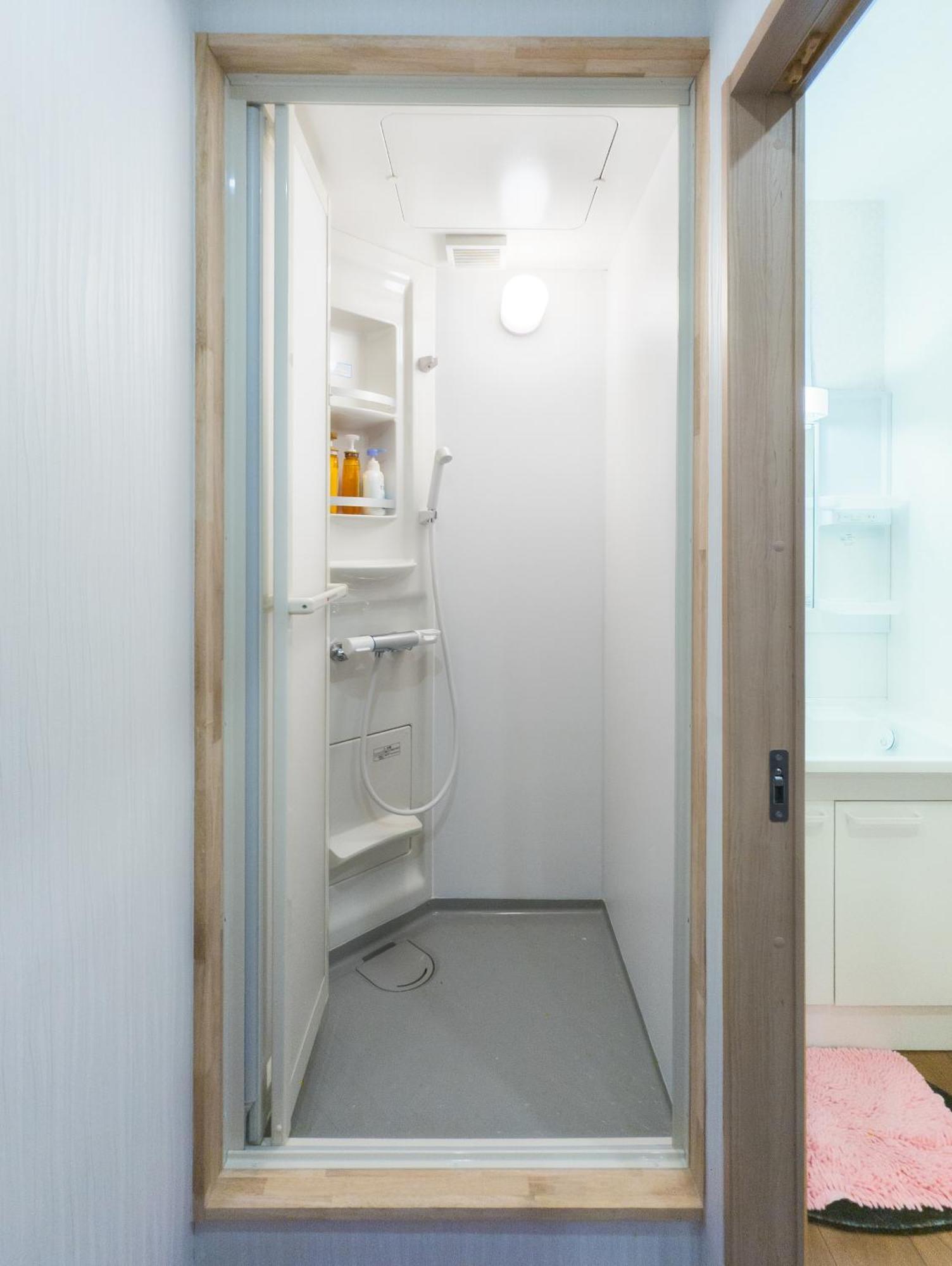 星夜屋: 1-Minute from Hanazono Station, Newly Renovated Osaka Exterior photo